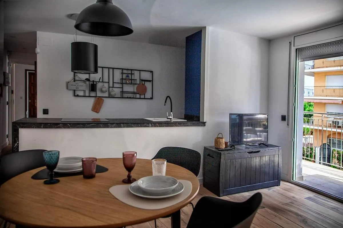 Beach Apartment Blanes location